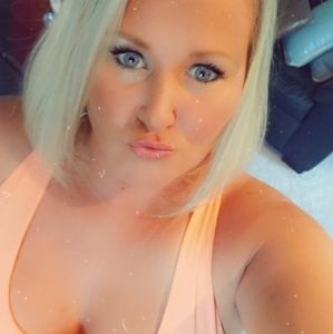 Meet your Posher, Alicia